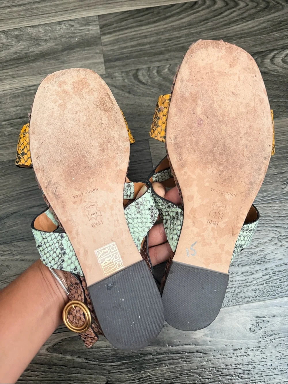 Tory Burch tory burch